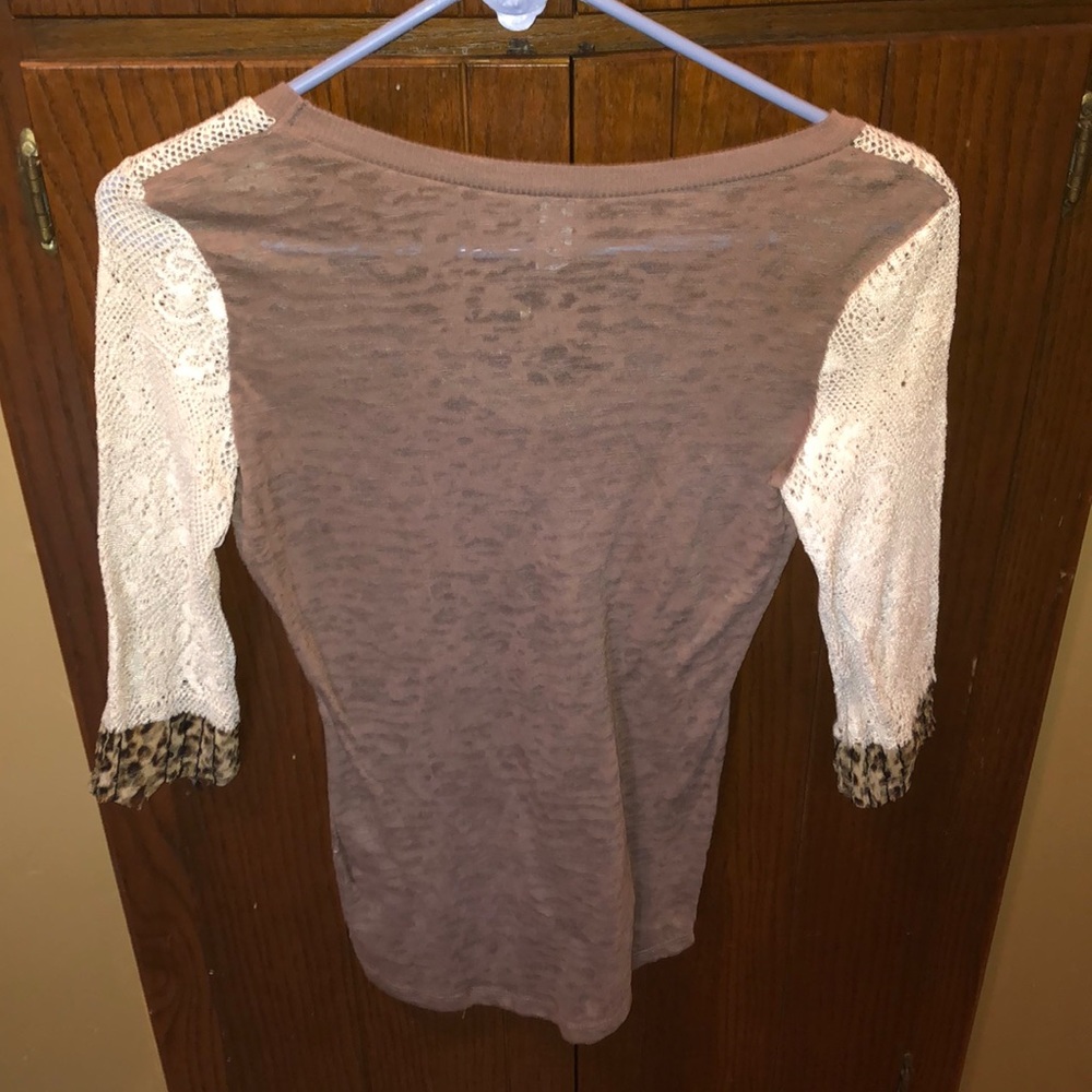 Top - Picture 2 of 2